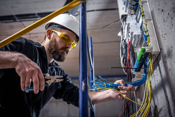  Crescent, OK Electrician Pros